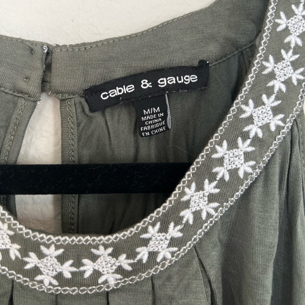 Cable & Gauge Dark Green/Olive Halter Tank Top - Picture 3 of 3